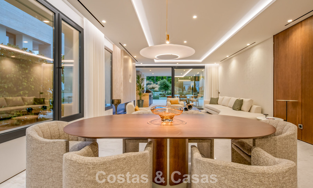 Exclusief duplex appartement met Fendi interieur in vijfsterrencomplex te koop op Marbella’s Golden Mile 802293