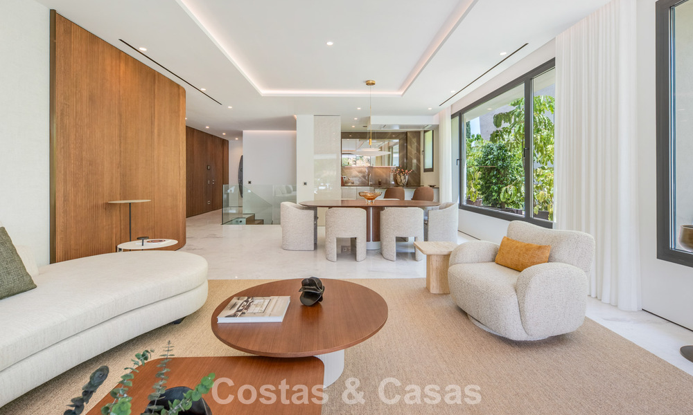 Exclusief duplex appartement met Fendi interieur in vijfsterrencomplex te koop op Marbella’s Golden Mile 802298