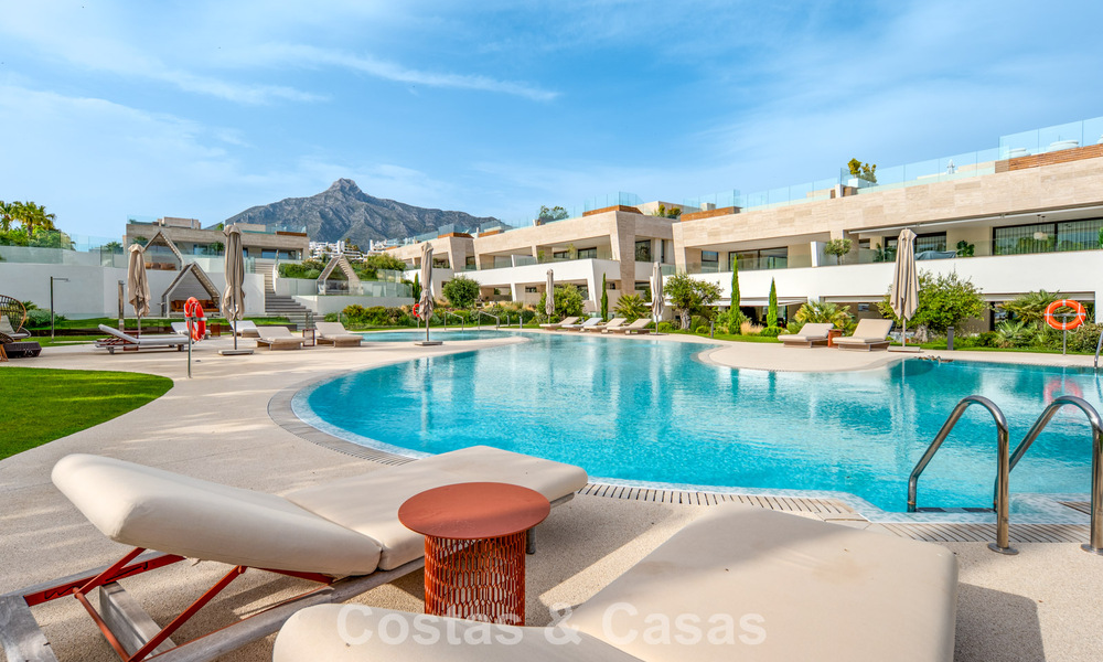 Exclusief duplex appartement met Fendi interieur in vijfsterrencomplex te koop op Marbella’s Golden Mile 802323