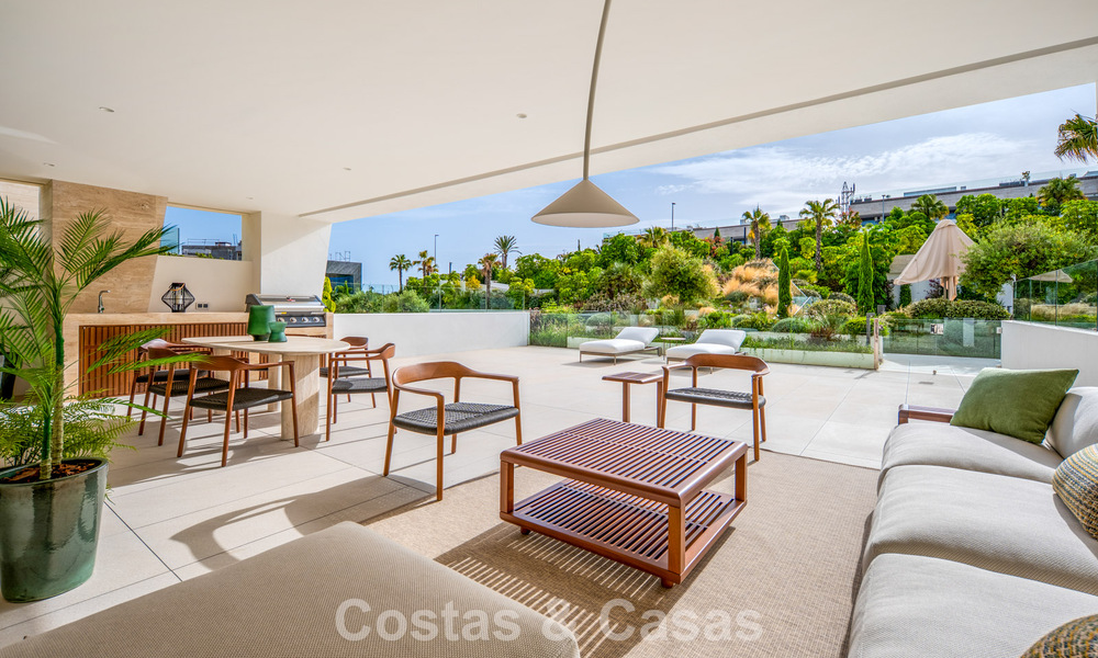 Exclusief duplex appartement met Fendi interieur in vijfsterrencomplex te koop op Marbella’s Golden Mile 802381