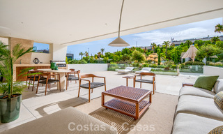 Exclusief duplex appartement met Fendi interieur in vijfsterrencomplex te koop op Marbella’s Golden Mile 802381 