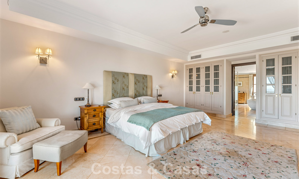 Statig, Spaans landgoed (Finca) te koop in een groene omgeving op de New Golden Mile tussen Marbella en Estepona 802244