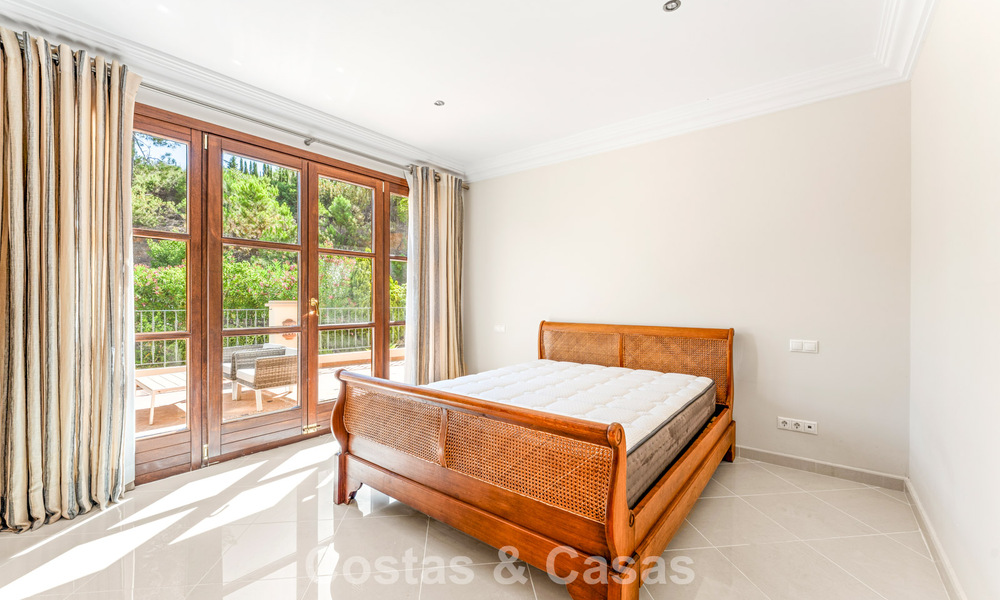 Statig, Spaans landgoed (Finca) te koop in een groene omgeving op de New Golden Mile tussen Marbella en Estepona 802249