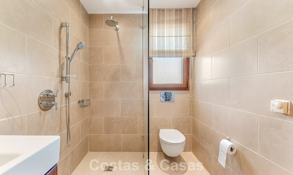 Statig, Spaans landgoed (Finca) te koop in een groene omgeving op de New Golden Mile tussen Marbella en Estepona 802253