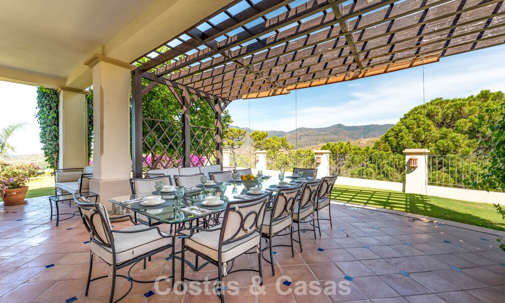 Statig, Spaans landgoed (Finca) te koop in een groene omgeving op de New Golden Mile tussen Marbella en Estepona 802262