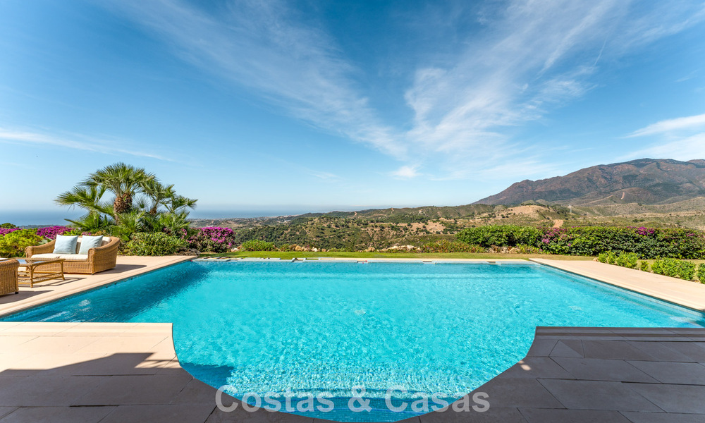 Statig, Spaans landgoed (Finca) te koop in een groene omgeving op de New Golden Mile tussen Marbella en Estepona 802269