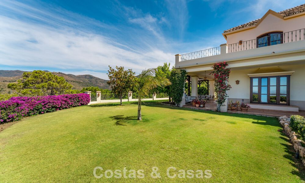 Statig, Spaans landgoed (Finca) te koop in een groene omgeving op de New Golden Mile tussen Marbella en Estepona 802271