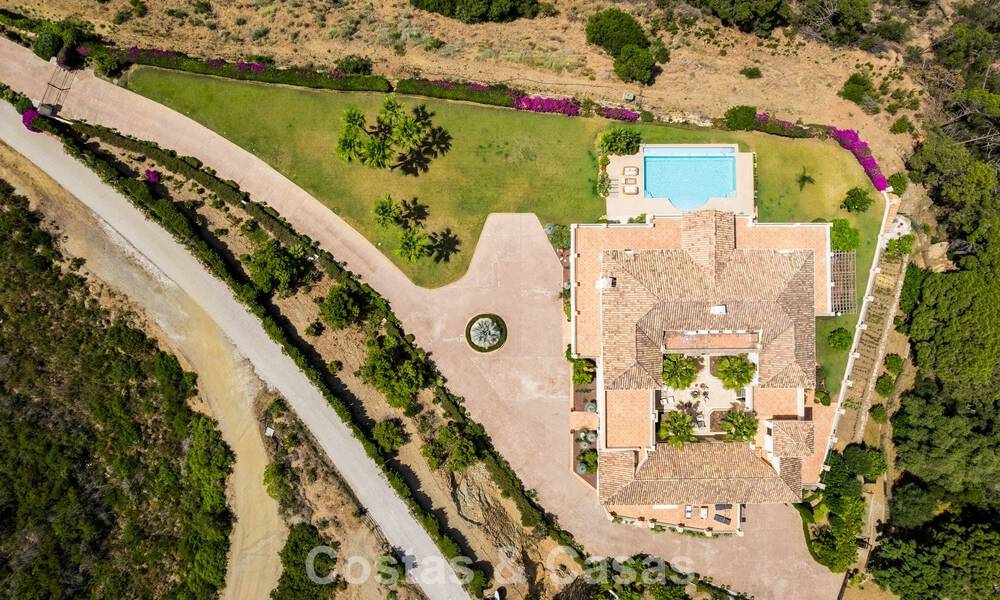 Statig, Spaans landgoed (Finca) te koop in een groene omgeving op de New Golden Mile tussen Marbella en Estepona 802277