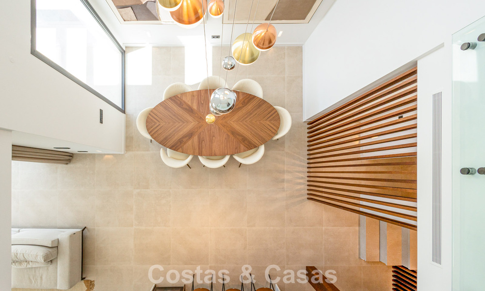Gloednieuwe, moderne luxevilla met zeezicht te koop in Mijas, Costa del Sol 802156