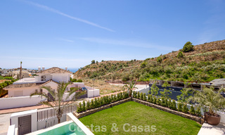 Gloednieuwe, moderne luxevilla met zeezicht te koop in Mijas, Costa del Sol 802163 