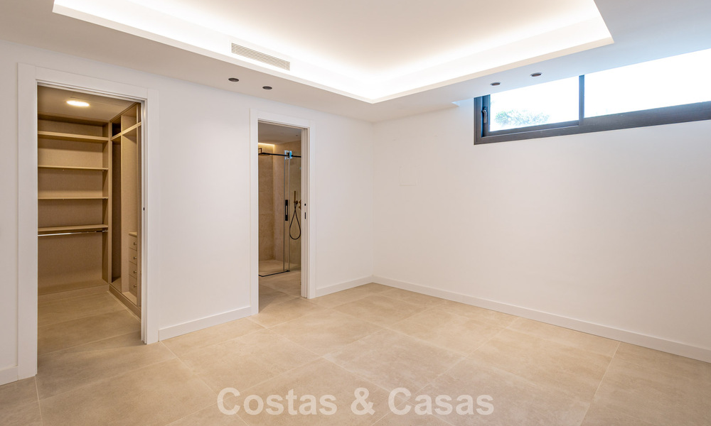Gloednieuwe, moderne luxevilla met zeezicht te koop in Mijas, Costa del Sol 802170