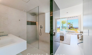 Moderne tuinappartement met zeezicht te koop in een exclusief boetiekcomplex nabij Marbella 802607 