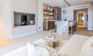 Gerenoveerd designappartement met panoramisch zeezicht te koop in La Quinta, Marbella - Benahavis 802692 