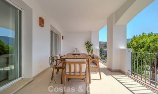 Gerenoveerd designappartement met panoramisch zeezicht te koop in La Quinta, Marbella - Benahavis 802698 