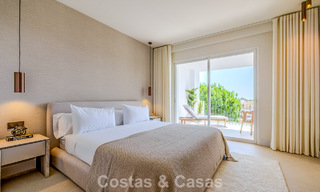 Gerenoveerd designappartement met panoramisch zeezicht te koop in La Quinta, Marbella - Benahavis 802704 