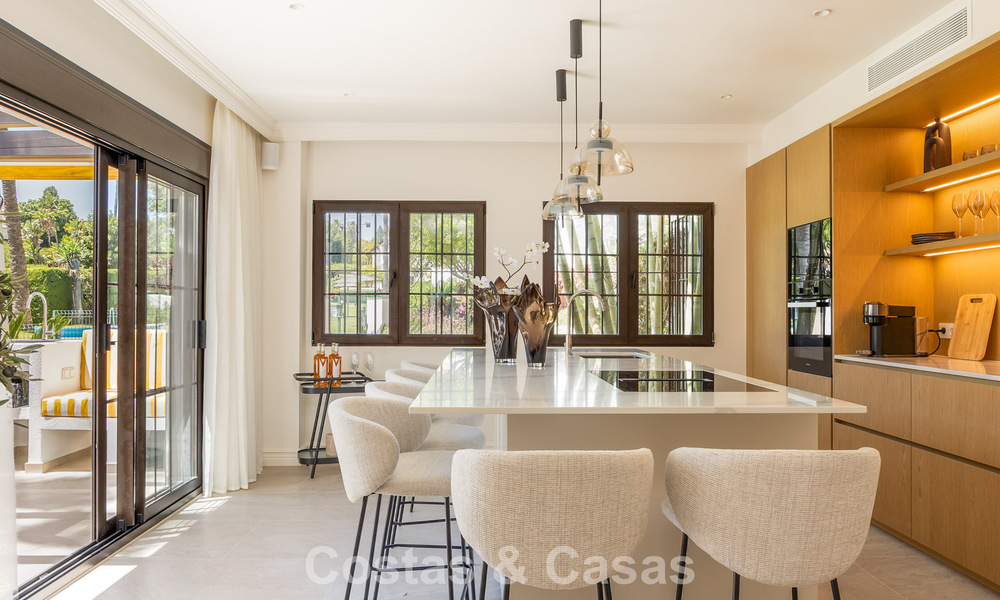 Hoogwaardig gerenoveerd appartement te koop op loopafstand van alles in Nueva Andalucia, Marbella 802765