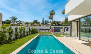 Luxe moderne designvilla met privézwembad te koop o/d New Golden Mile dicht bij San Pedro - Marbella 802797 