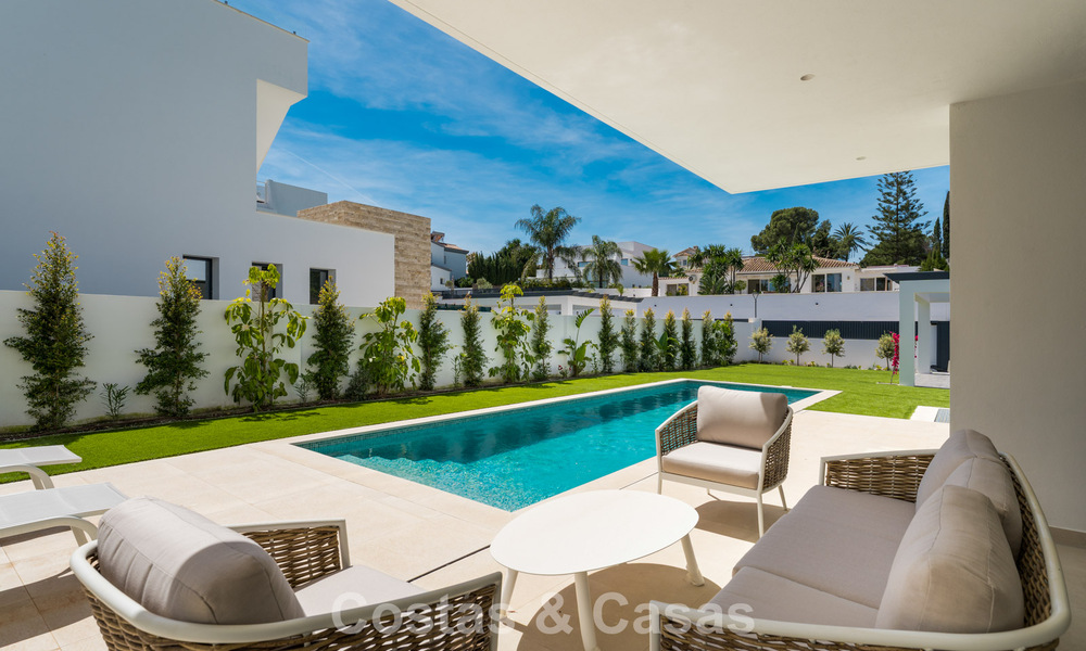 Luxe moderne designvilla met privézwembad te koop o/d New Golden Mile dicht bij San Pedro - Marbella 802799