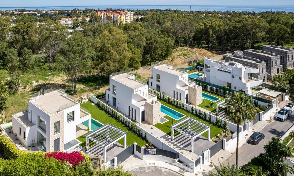 Luxe moderne designvilla met privézwembad te koop o/d New Golden Mile dicht bij San Pedro - Marbella 802812
