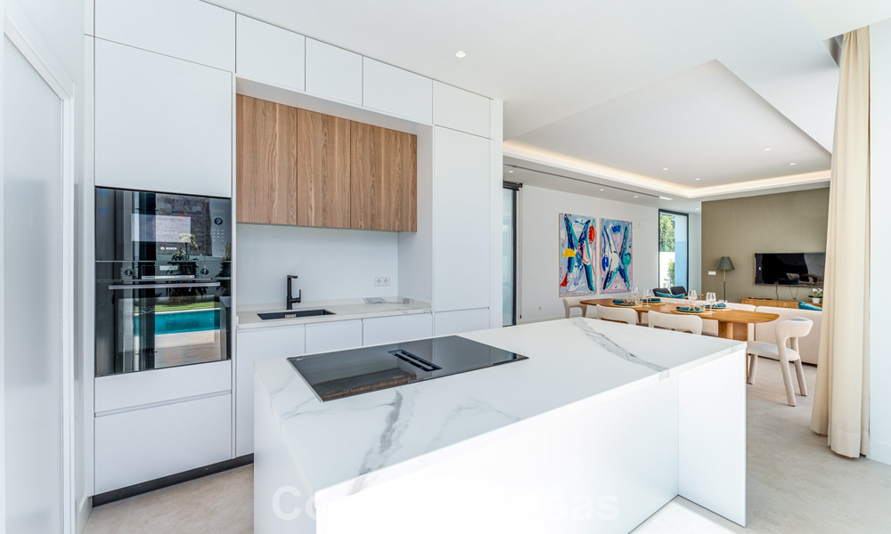 Luxe moderne designvilla met privézwembad te koop o/d New Golden Mile dicht bij San Pedro - Marbella 802818