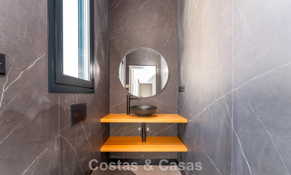 Luxe moderne designvilla met privézwembad te koop o/d New Golden Mile dicht bij San Pedro - Marbella 802820