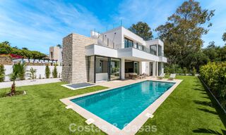 Luxe moderne designvilla met privézwembad te koop o/d New Golden Mile dicht bij San Pedro - Marbella 802830