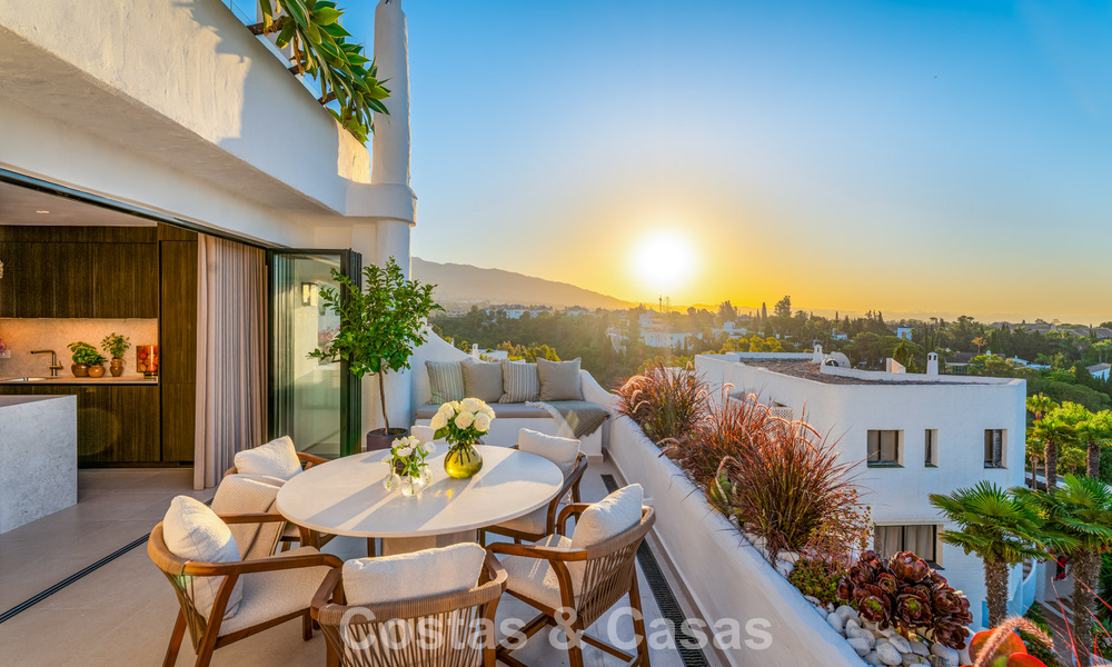 Luxueus gerenoveerd appartement met zeezicht te koop in een gated community op de Golden Mile in Marbella 802838