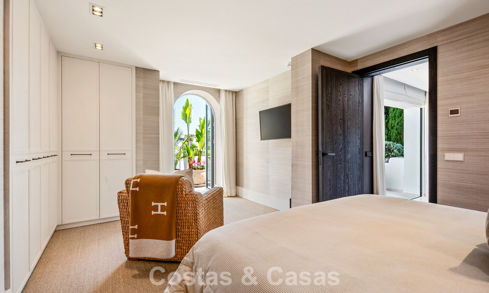 Exclusief gerenoveerd luxe appartement te koop in Puente Romano, Marbella 803005