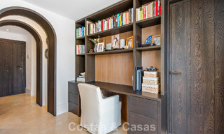 Exclusief gerenoveerd luxe appartement te koop in Puente Romano, Marbella 803027 