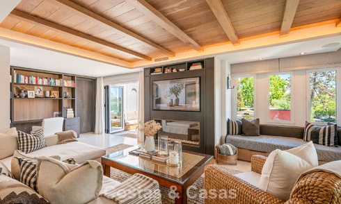 Exclusief gerenoveerd luxe appartement te koop in Puente Romano, Marbella 803034