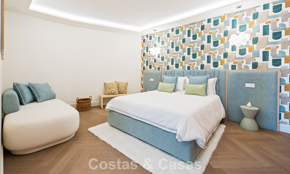 Exclusief, modern duplex penthouse met panoramisch zeezicht te koop in Nueva Andalucia, Marbella 803095