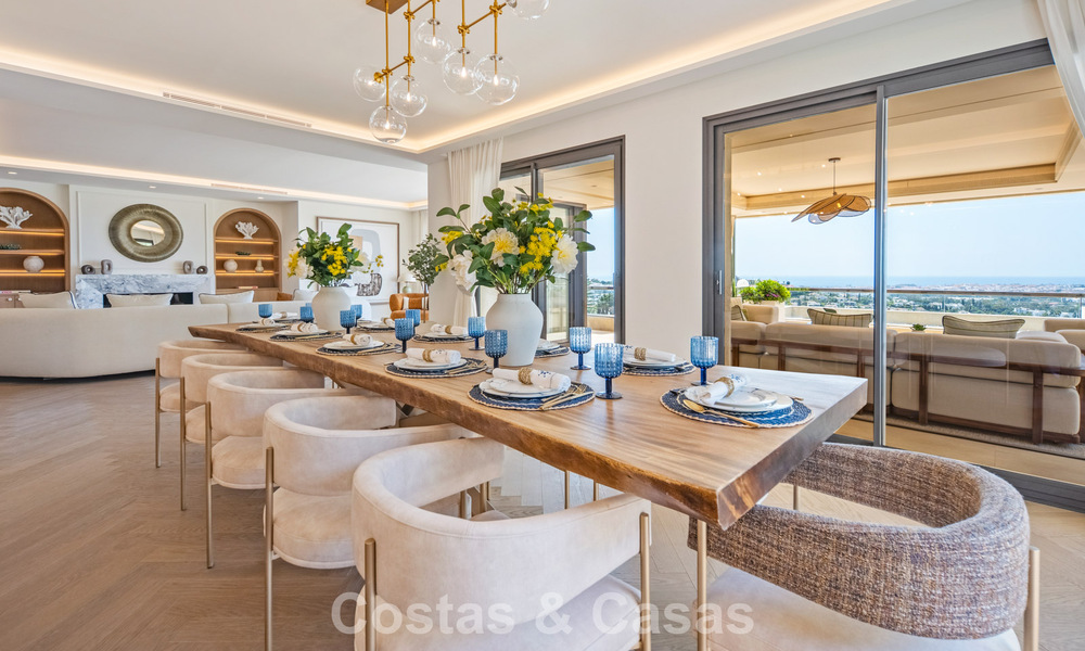 Exclusief, modern duplex penthouse met panoramisch zeezicht te koop in Nueva Andalucia, Marbella 803110