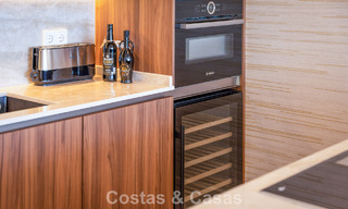 Luxe appartement te koop met direct zicht op de jachthaven, eerstelijns in Puerto Banus, Marbella 803172 
