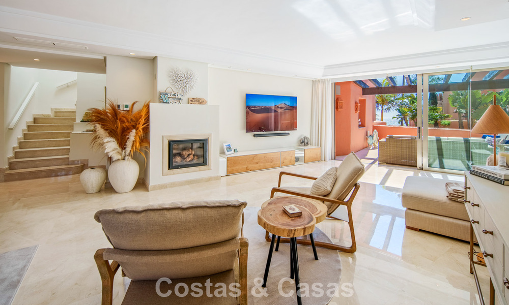 Eersteklas duplex penthouse te koop in een strandcomplex in Los Monteros, ten oosten van Marbella centrum 803228