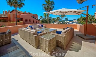 Eersteklas duplex penthouse te koop in een strandcomplex in Los Monteros, ten oosten van Marbella centrum 803234 
