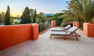 Eersteklas duplex penthouse te koop in een strandcomplex in Los Monteros, ten oosten van Marbella centrum 803243 
