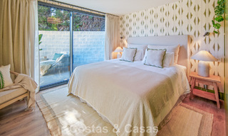Luxueuze, mediterrane villa te koop, eerstelijnsgolf in een prestigieuze urbanisatie in Nueva Andalucia, Marbella 803319 