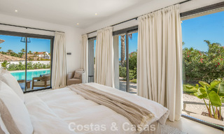 Eigentijdse, Spaanse luxevilla met panoramisch zeezicht te koop in Marbella - Benahavis 803349 