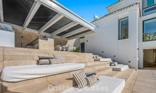 Elegante luxevilla met eigentijds-mediterrane architectuur te koop in een besloten wijk in Nueva Andalucia, Marbella 803422 