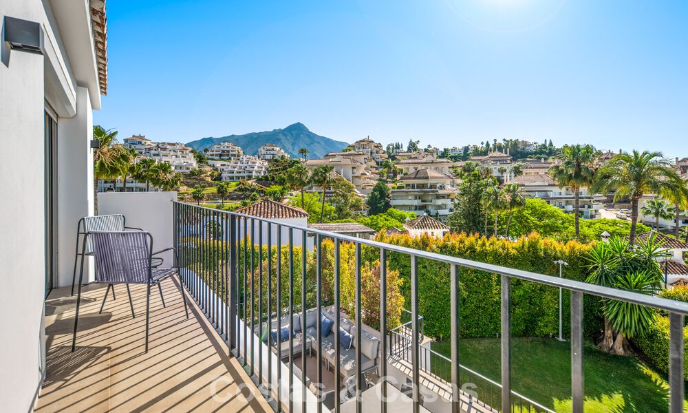 Elegante luxevilla met eigentijds-mediterrane architectuur te koop in een besloten wijk in Nueva Andalucia, Marbella 803437