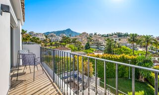 Elegante luxevilla met eigentijds-mediterrane architectuur te koop in een besloten wijk in Nueva Andalucia, Marbella 803437 