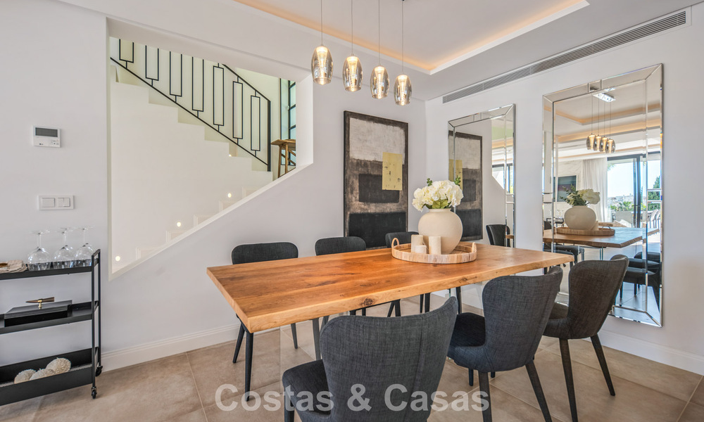 Elegante luxevilla met eigentijds-mediterrane architectuur te koop in een besloten wijk in Nueva Andalucia, Marbella 803443