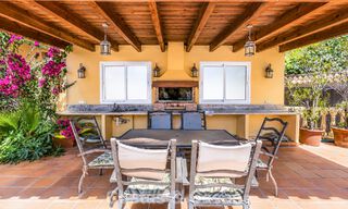 Ruime Mediterrane villa met zeezicht en fantastisch renovatiepotentieel te koop in La Quinta, Marbella - Benahavis 803480 