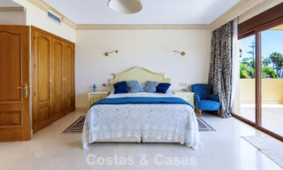 Ruime Mediterrane villa met zeezicht en fantastisch renovatiepotentieel te koop in La Quinta, Marbella - Benahavis 803488 