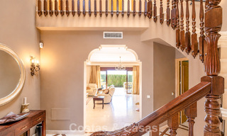 Ruime Mediterrane villa met zeezicht en fantastisch renovatiepotentieel te koop in La Quinta, Marbella - Benahavis 803499 
