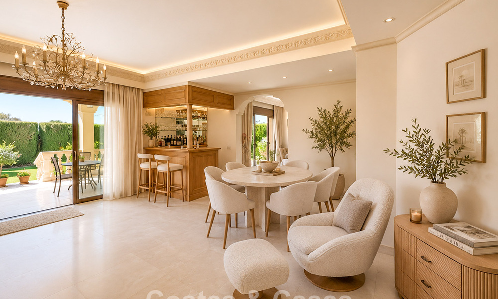 Ruime Mediterrane villa met zeezicht en fantastisch renovatiepotentieel te koop in La Quinta, Marbella - Benahavis 803509