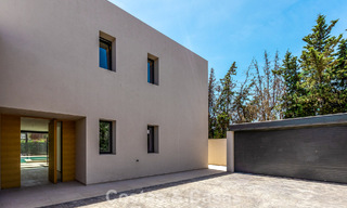 Nieuwe, exclusieve, instapklare, moderne villa te koop in een strandwijk tegen San Pedro, Marbella 803567 