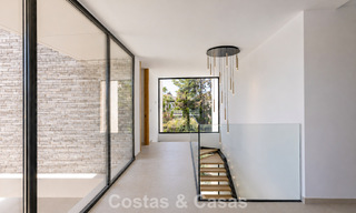 Nieuwe, exclusieve, instapklare, moderne villa te koop in een strandwijk tegen San Pedro, Marbella 803588 