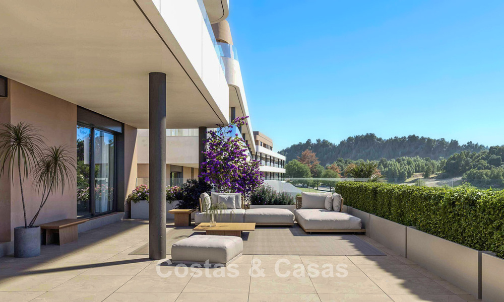 Eigentijdse luxe nieuwbouwappartementen te koop aan de golf in Estepona 803605