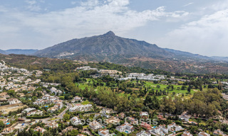 Ruim appartement met royaal terras te koop op loopafstand van de voorzieningen in Aloha in Nueva Andalucia, Marbella 803622 